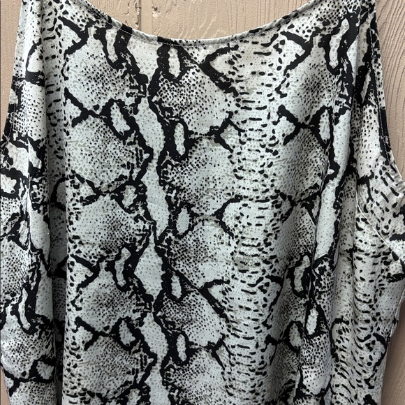 Neiman Marcus Cami - Picture 3 of 8